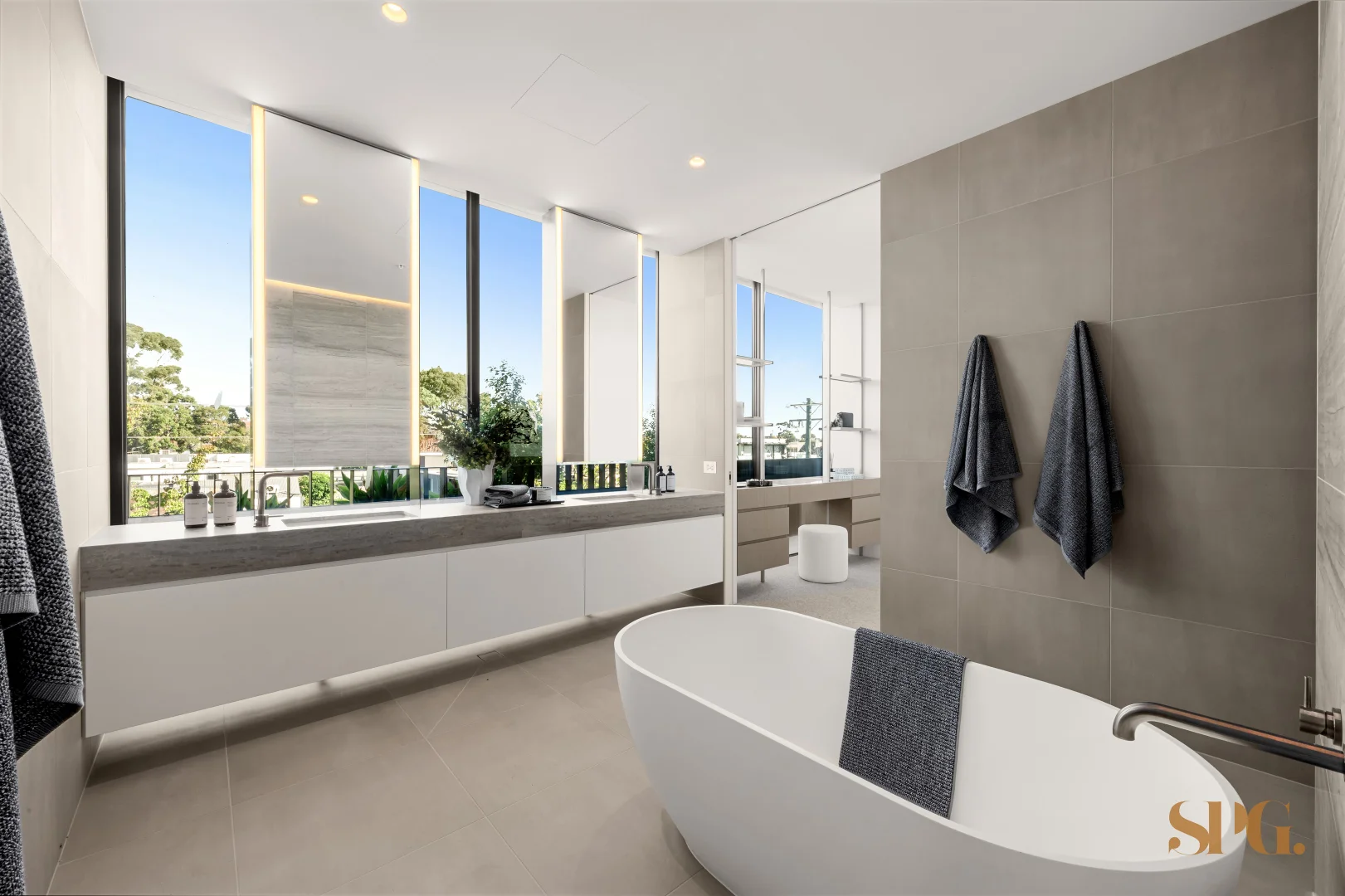 Image 19