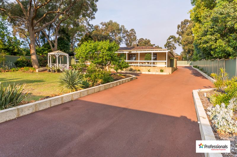 50 Davies Crescent, Gooseberry Hill WA 6076, Image 1