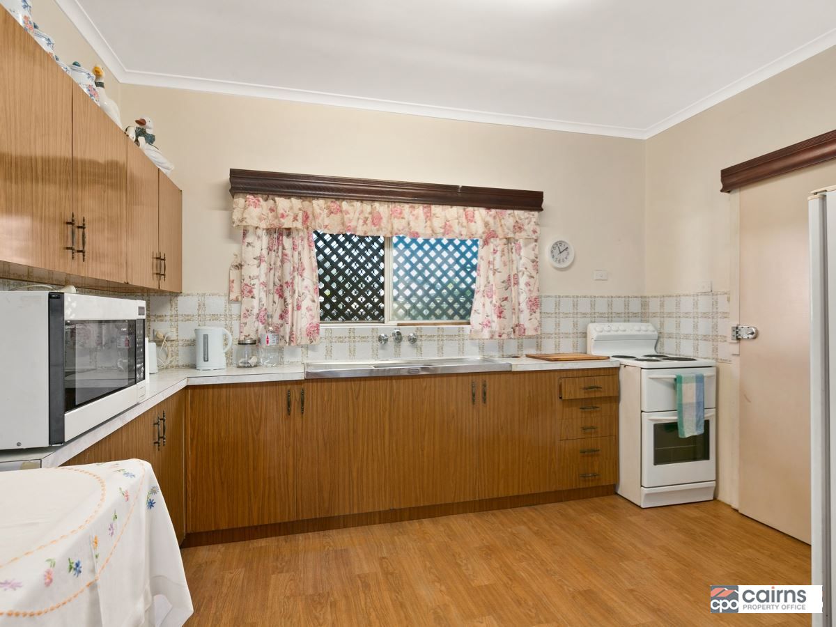 22 Sondrio Street, Woree QLD 4868, Image 2