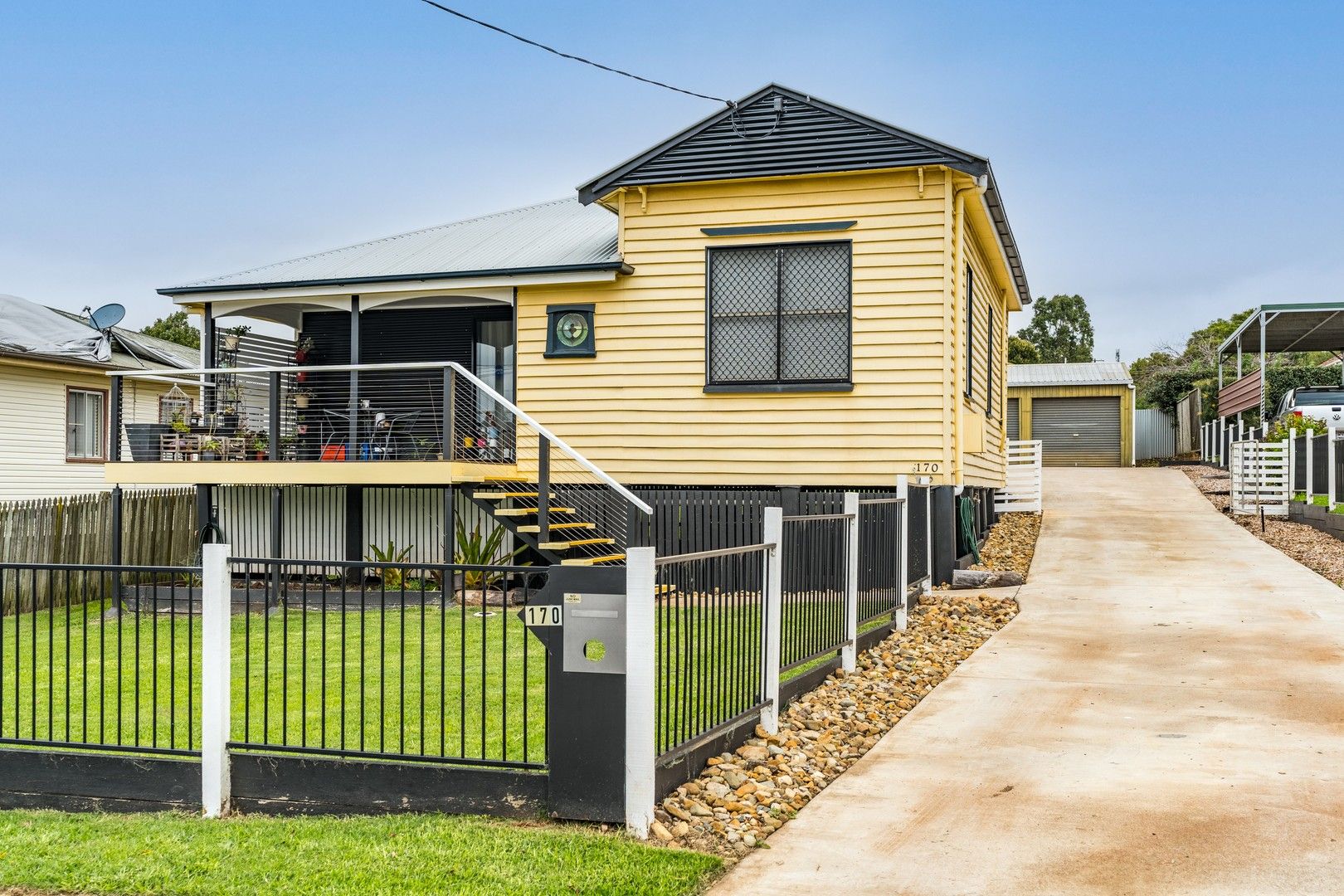3 bedrooms House in 170 Jellicoe Street NEWTOWN QLD, 4350