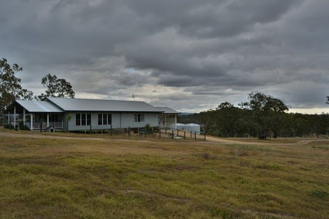 Picture of 451 Ogilvie Road, ROSEHILL QLD 4370
