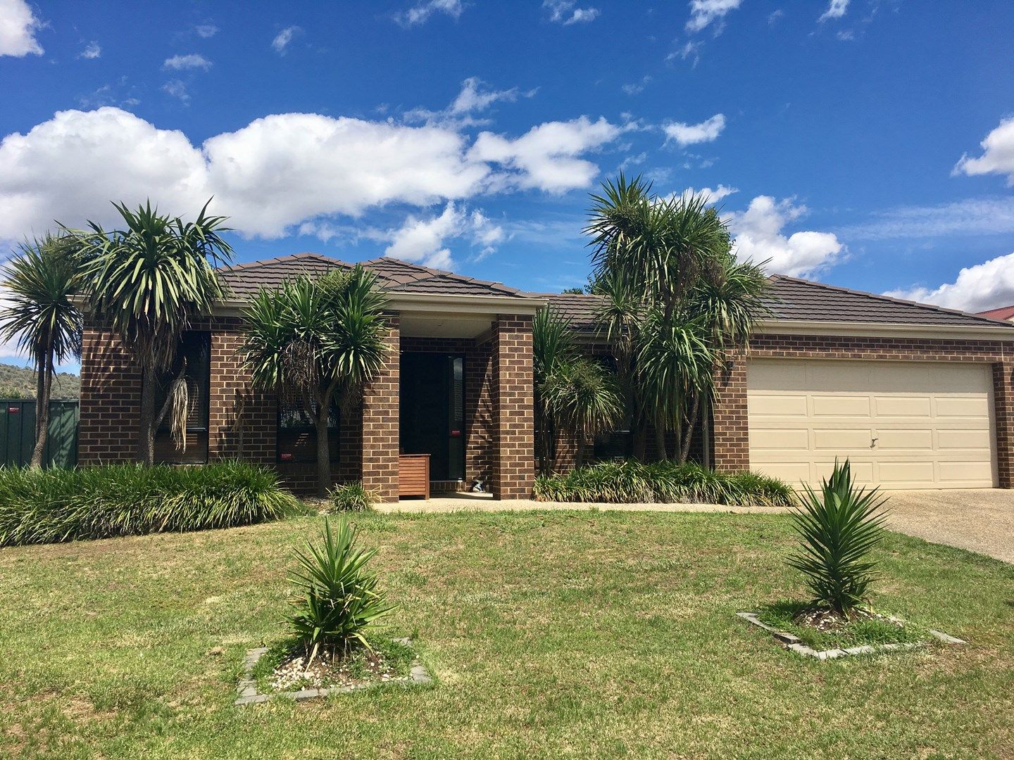 1 Jarrah Court, East Albury NSW 2640, Image 0