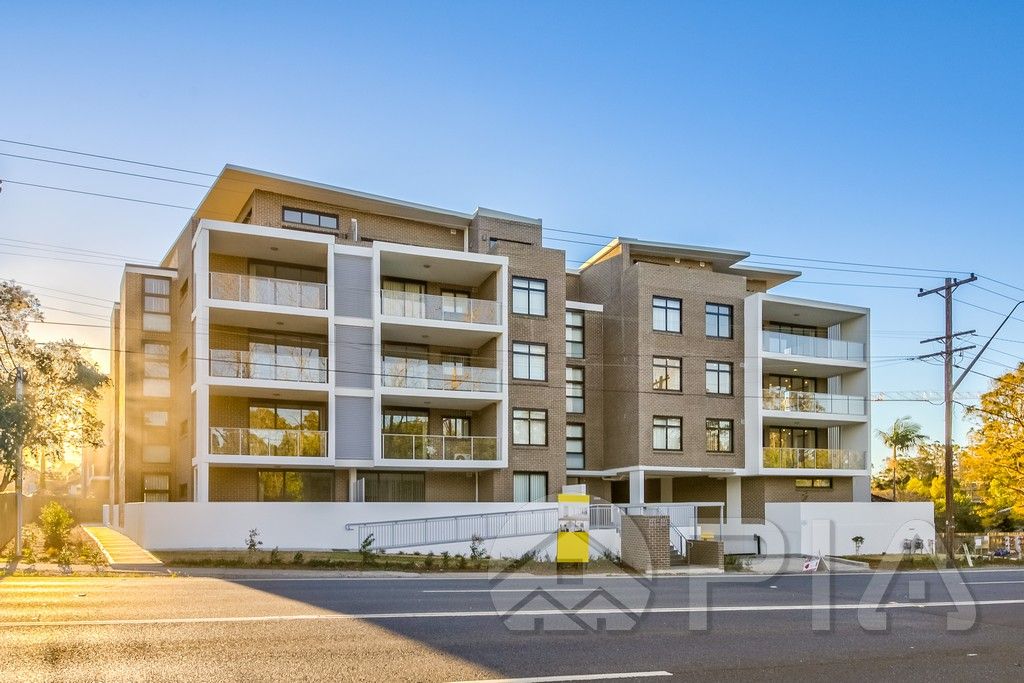 2 bedrooms Apartment / Unit / Flat in 427-431 Pacific Highway ASQUITH NSW, 2077