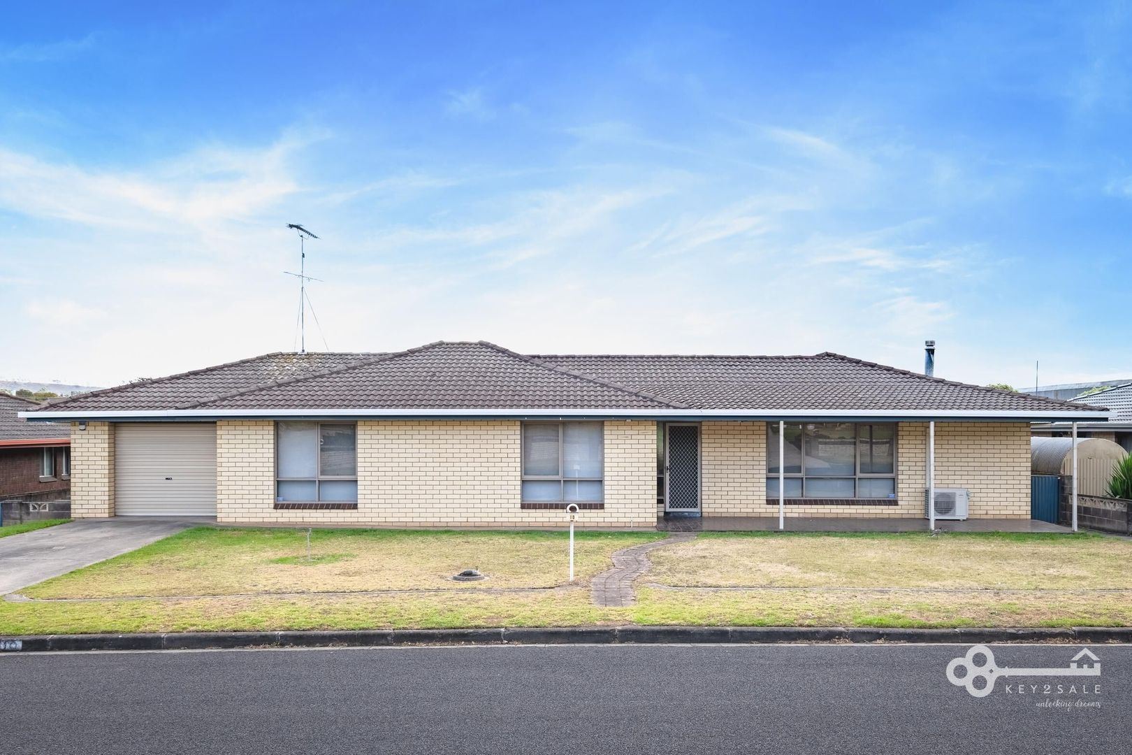 10 Brigalow Crescent, Mount Gambier SA 5290, Image 1