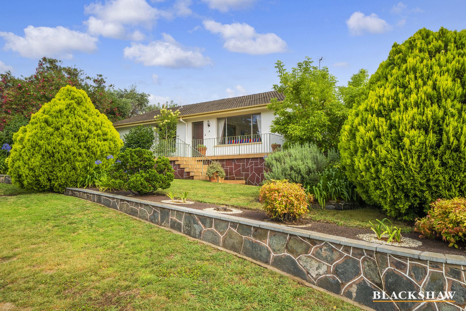4 Belbin Place, Macquarie ACT 2614, Image 1