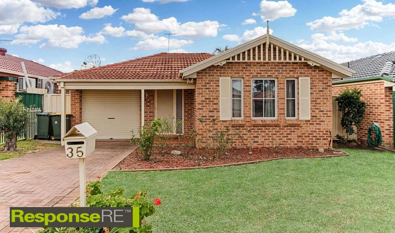 3 bedrooms House in 35 Linde Road GLENDENNING NSW, 2761
