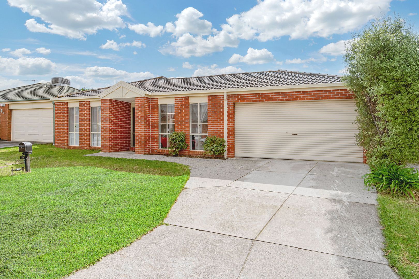 28 Thames Way, Roxburgh Park VIC 3064, Image 1