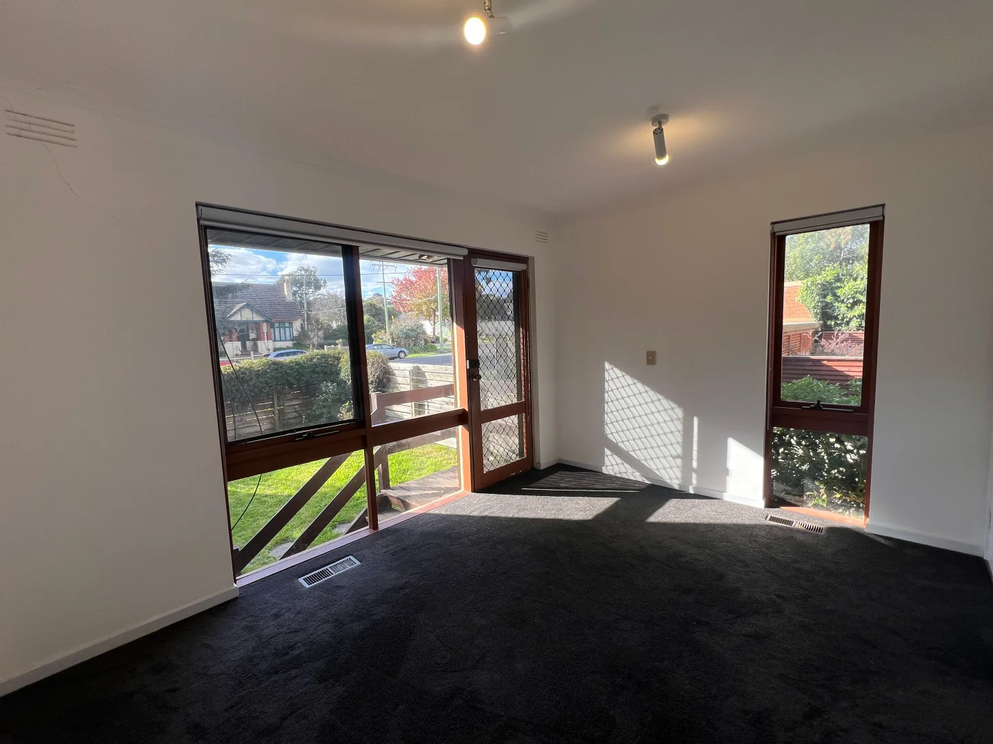 Additional image 2 of 2/23 Station Road, Rosanna VIC 3084