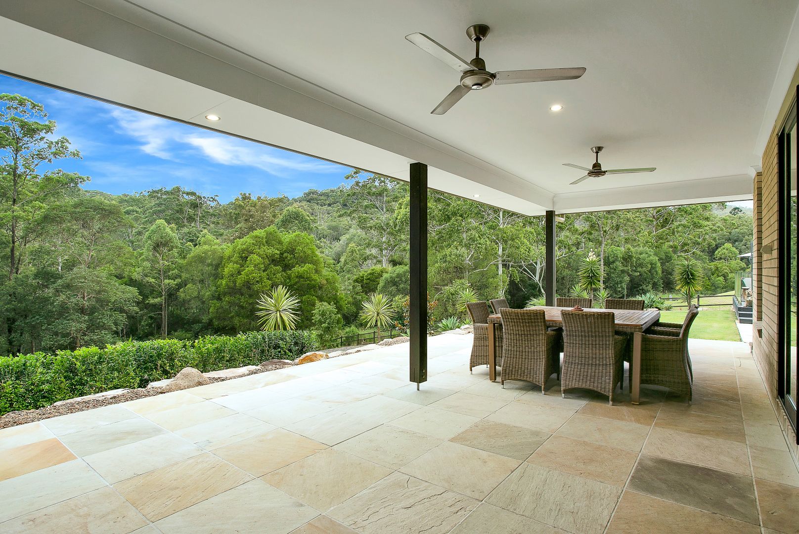 154 Nathanvale Drive, Mount Nathan QLD 4211, Image 2