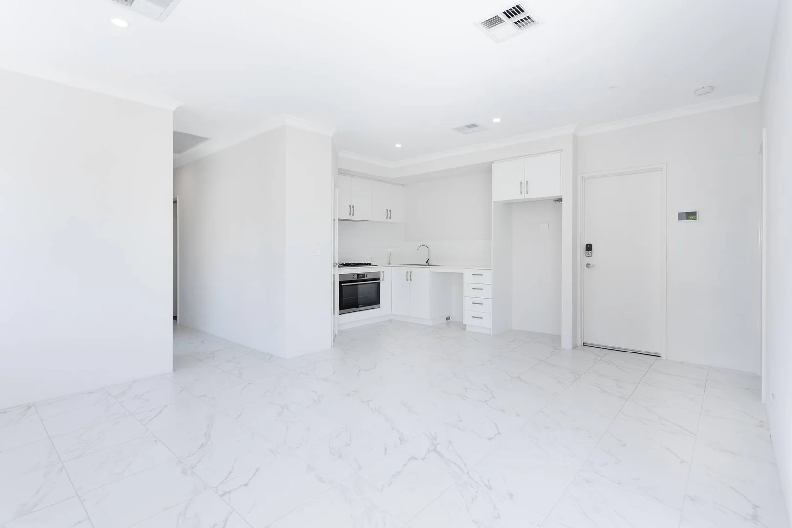 Additional image 5 of A/4 Woodleigh Gardens, Ballajura WA 6066