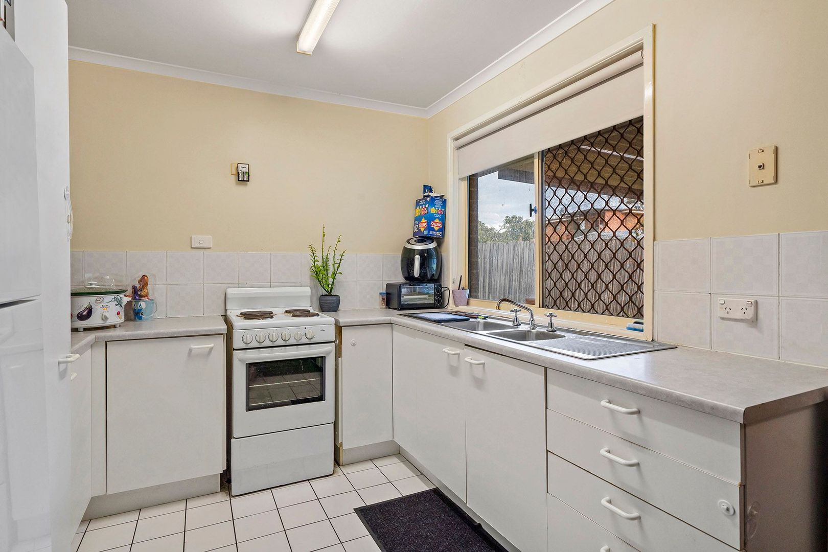 1&2/12 Falvey Crescent, Goodna QLD 4300, Image 2