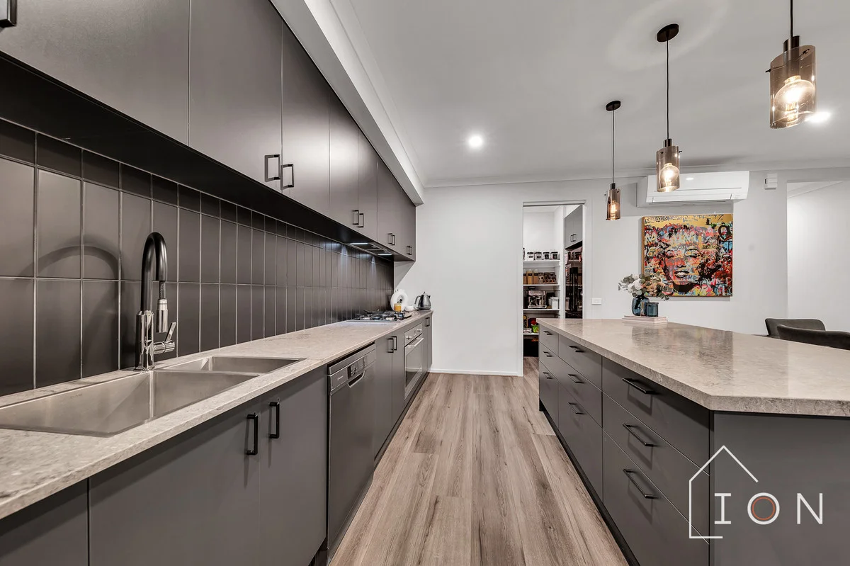 Additional image 10 of 52 Meyer Crescent, Clyde North VIC 3978