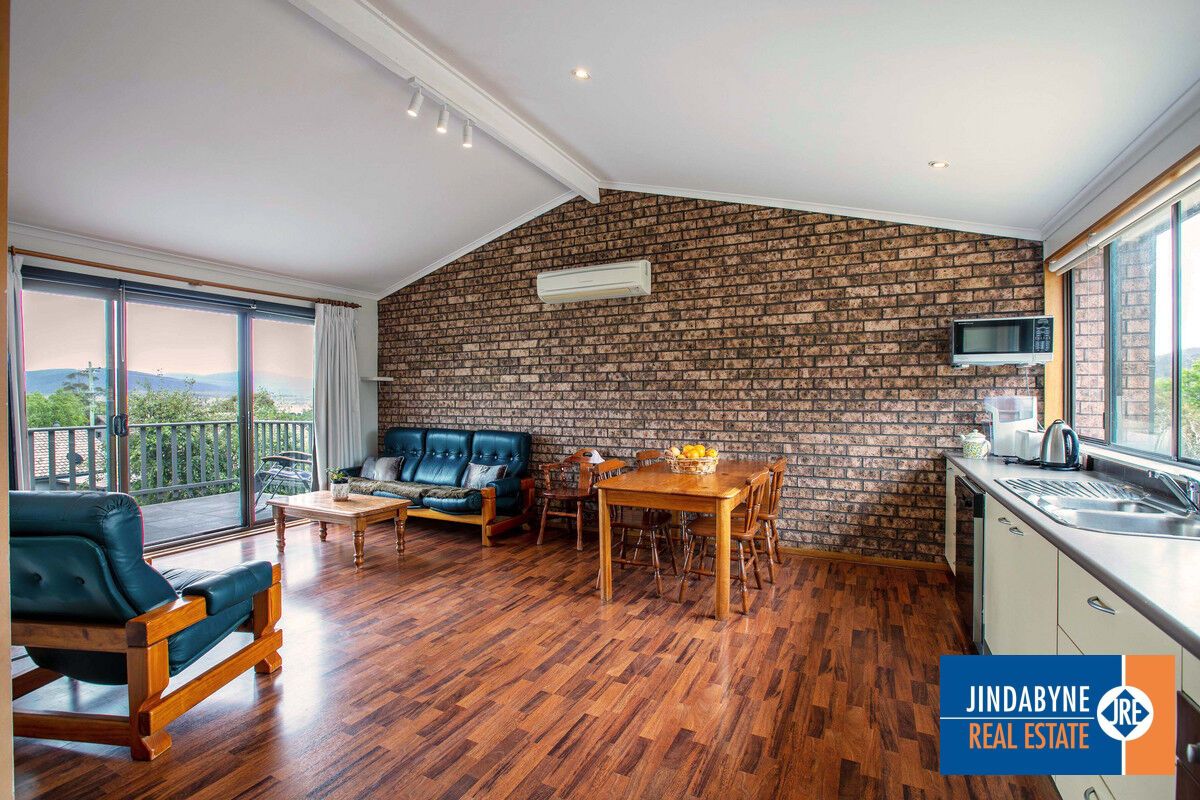 3/27 Ingebyra Street, Jindabyne NSW 2627, Image 2