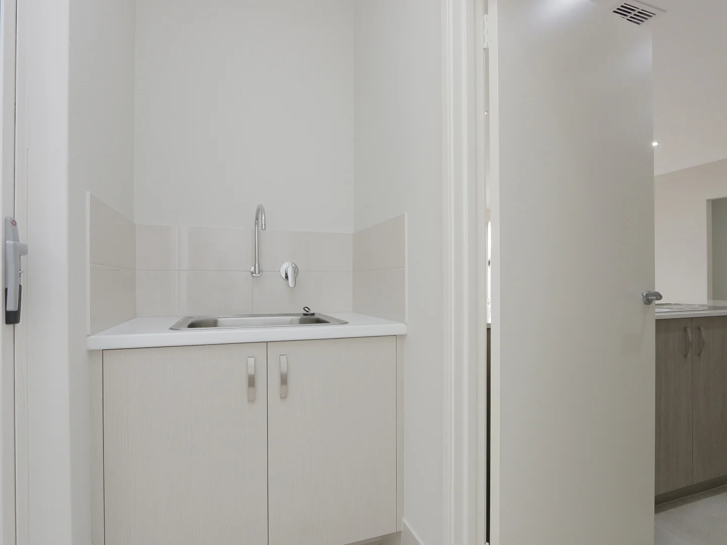 Additional image 21 of 141A Bickley Rd, Beckenham WA 6107