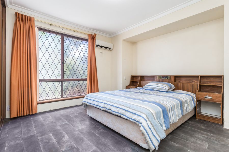 162 Morley Drive East, Eden Hill WA 6054, Image 2