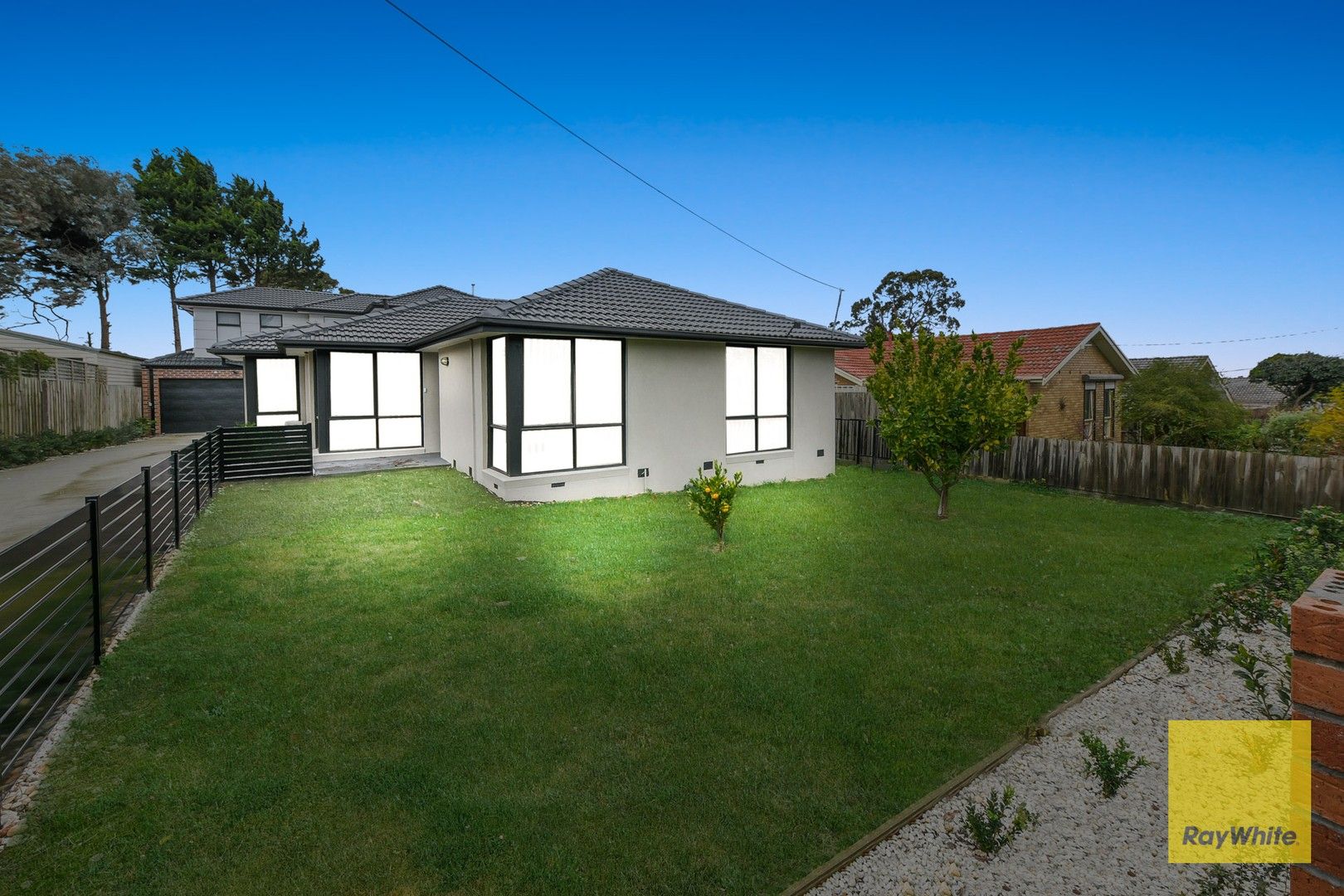 1/14 Harmer Road, Hallam VIC 3803, Image 0