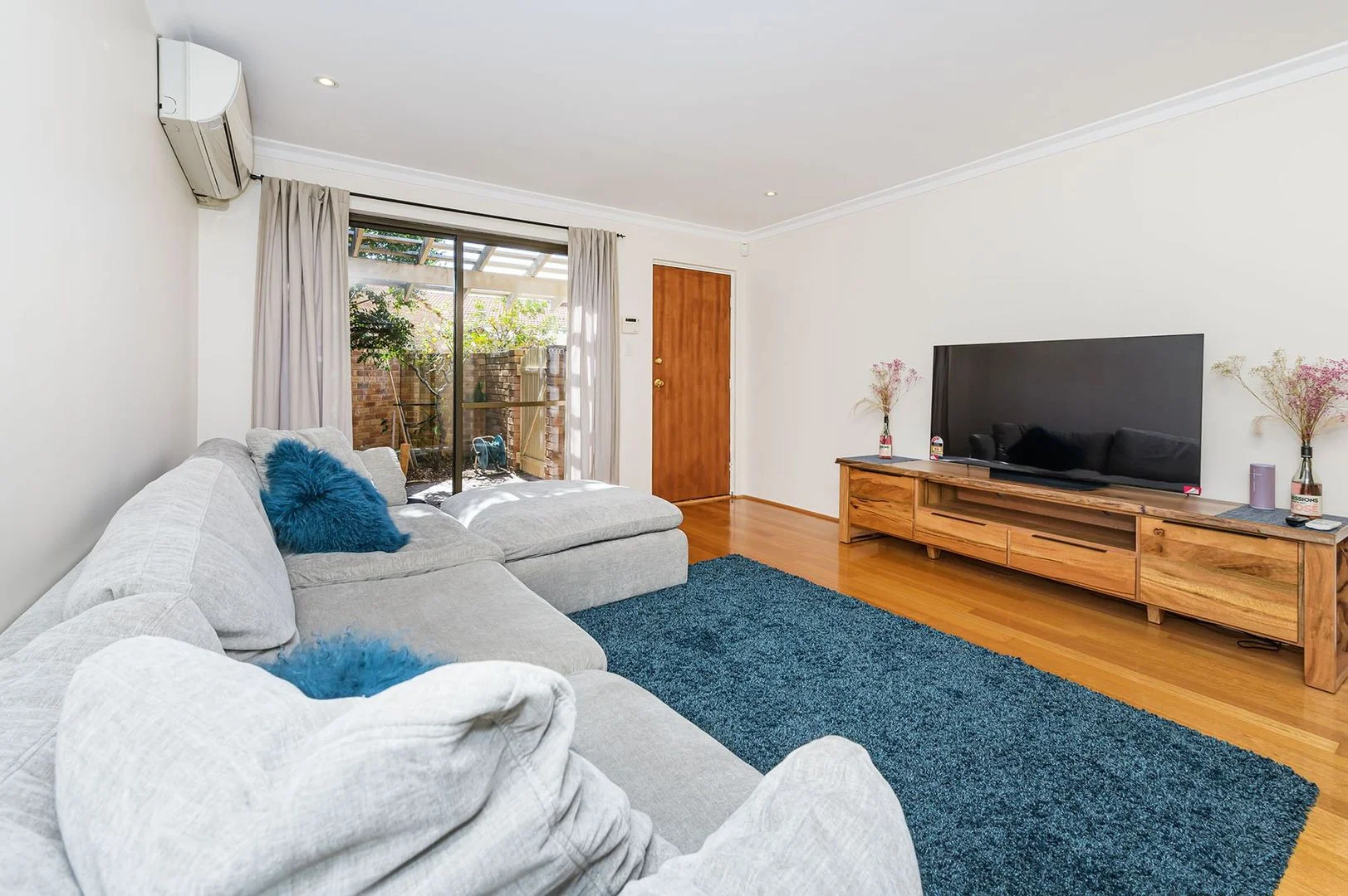 8/11 Canning Avenue, Mount Pleasant WA 6153