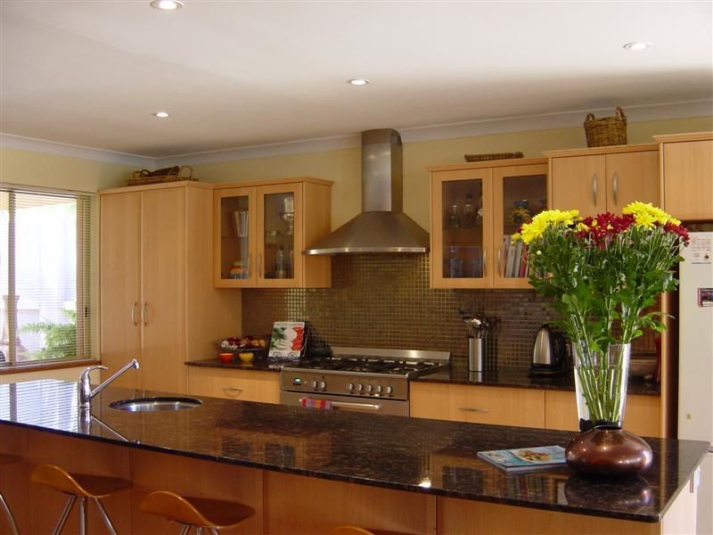 3 bedrooms House in 90 St Leonards Avenue WEST LEEDERVILLE WA, 6007