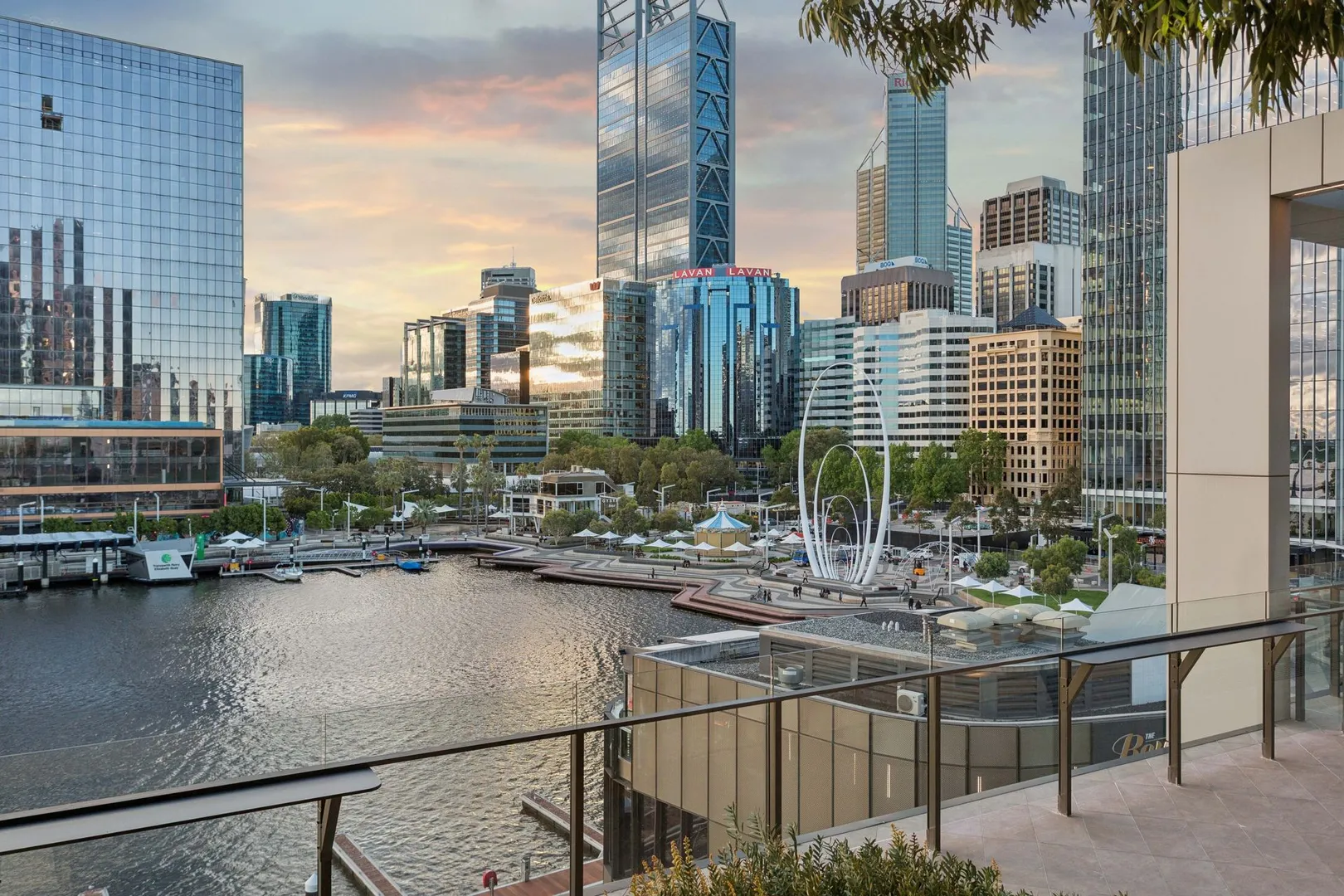 Effortless Elegance and Unbeatable Views - View 4