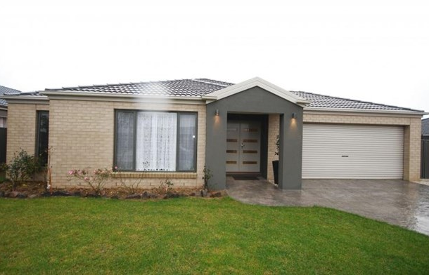 5 Cotswold Drive, Alfredton VIC 3350