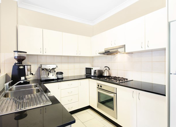 17/19-21 Central Coast Highway, Gosford NSW 2250