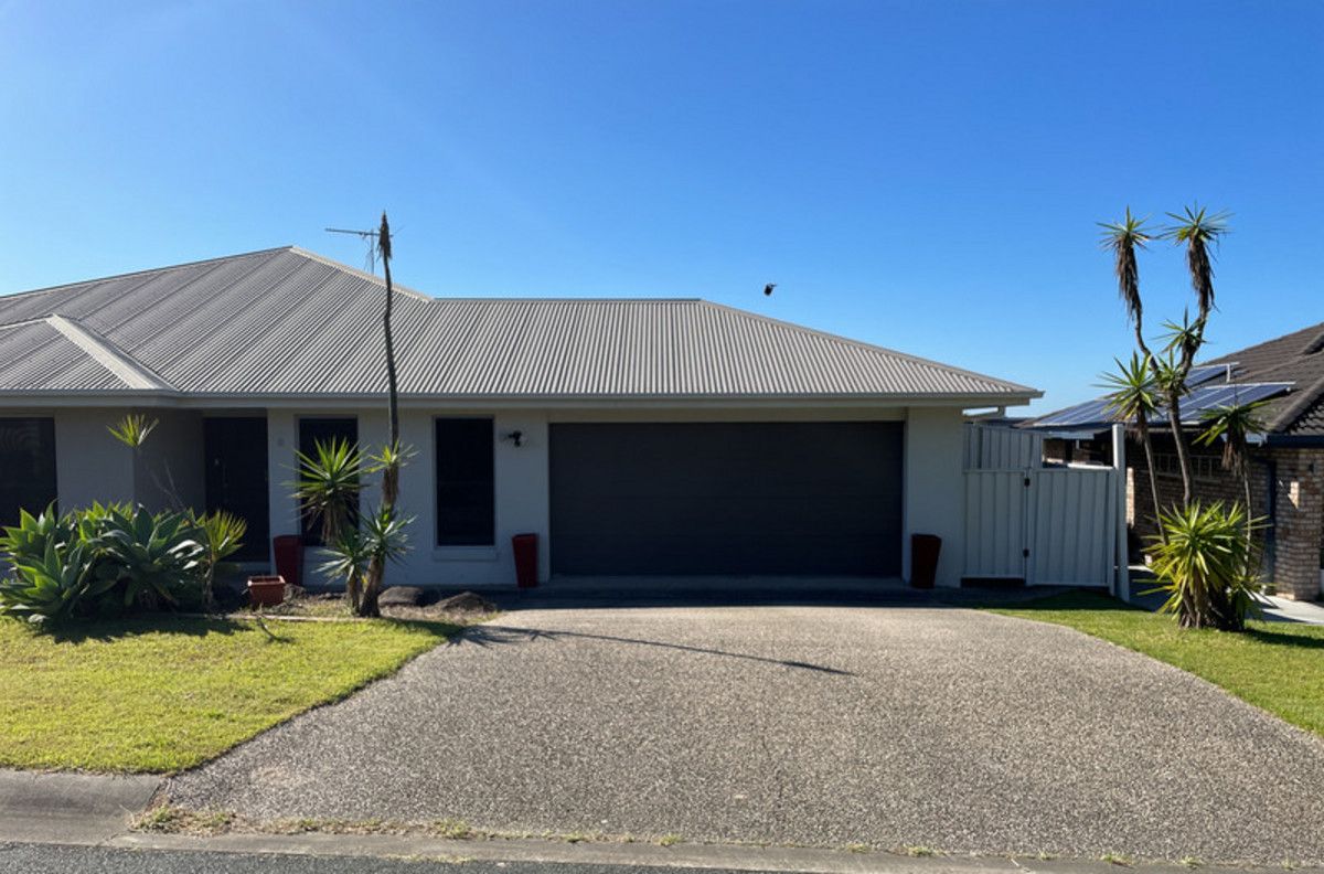 4 bedrooms House in 6 Islandview Terrace ORMEAU HILLS QLD, 4208