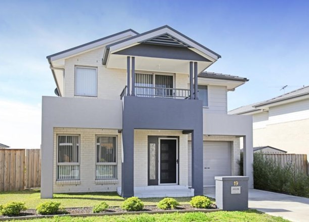 19 Carlton Road, Campbelltown NSW 2560