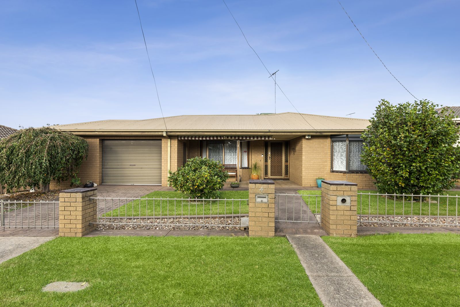 4 Viewmont Crescent, Bell Post Hill VIC 3215 Domain