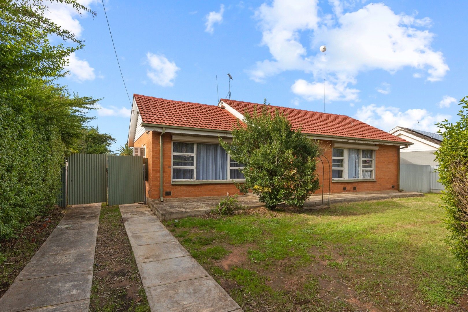 3 bedrooms House in 24 Walpole Street DAVOREN PARK SA, 5113