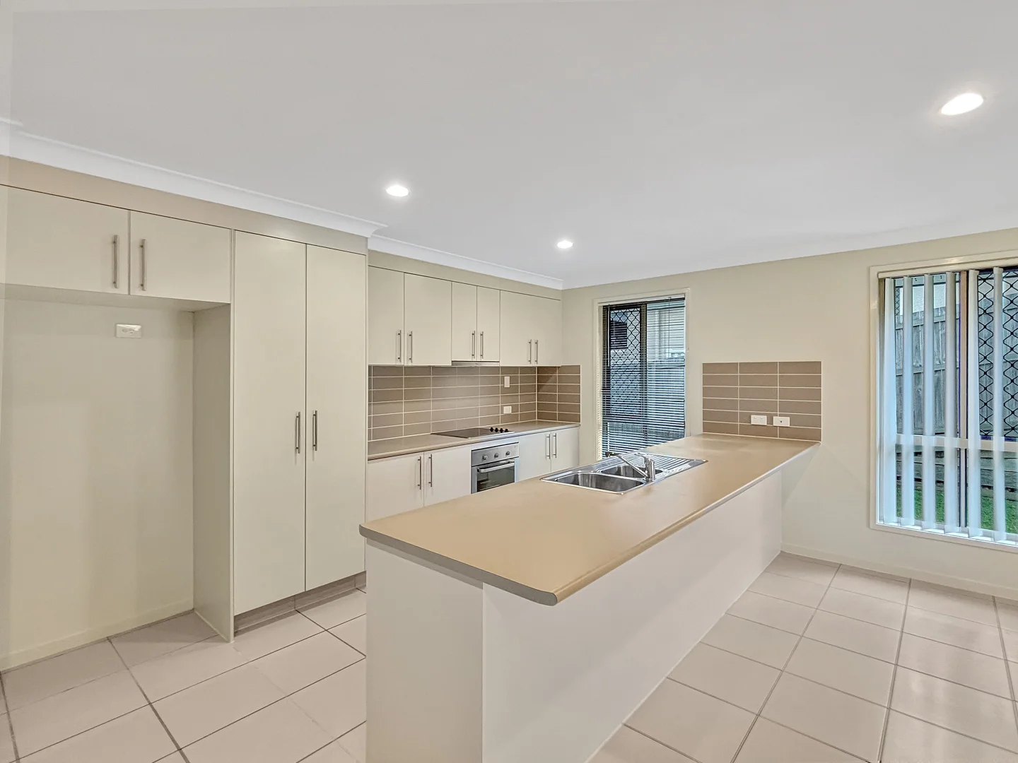 Additional image 3 of 143 Inverness Street, Upper Kedron QLD 4055