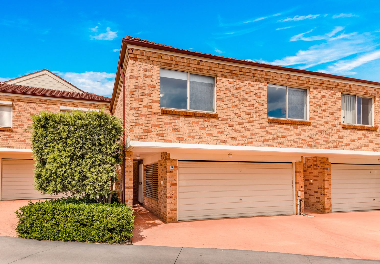 19/18 Buckleys Road, Winston Hills Property History & Address