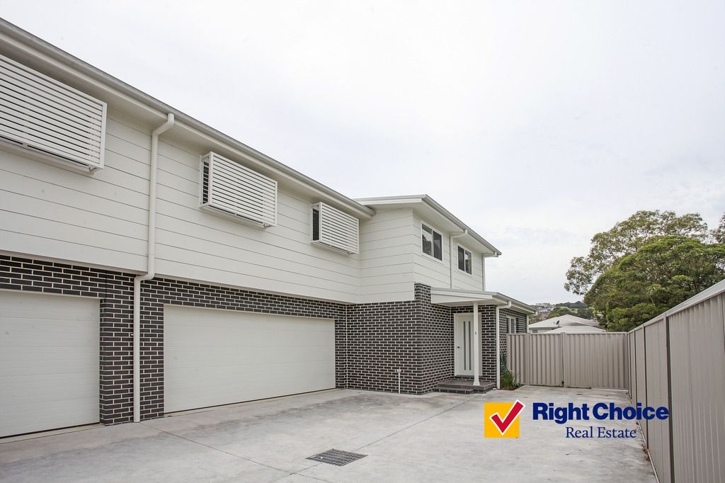 4 bedrooms Townhouse in 3/4 Central Avenue OAK FLATS NSW, 2529