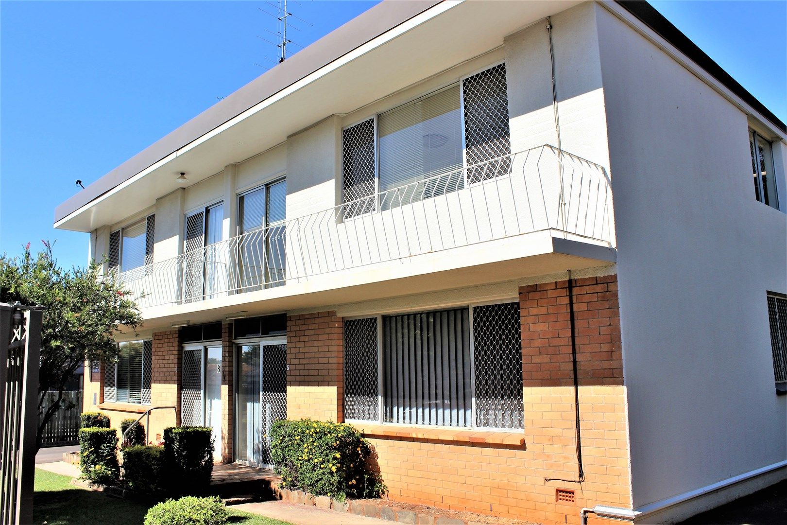 9/122A Russell Street, Toowoomba City QLD 4350