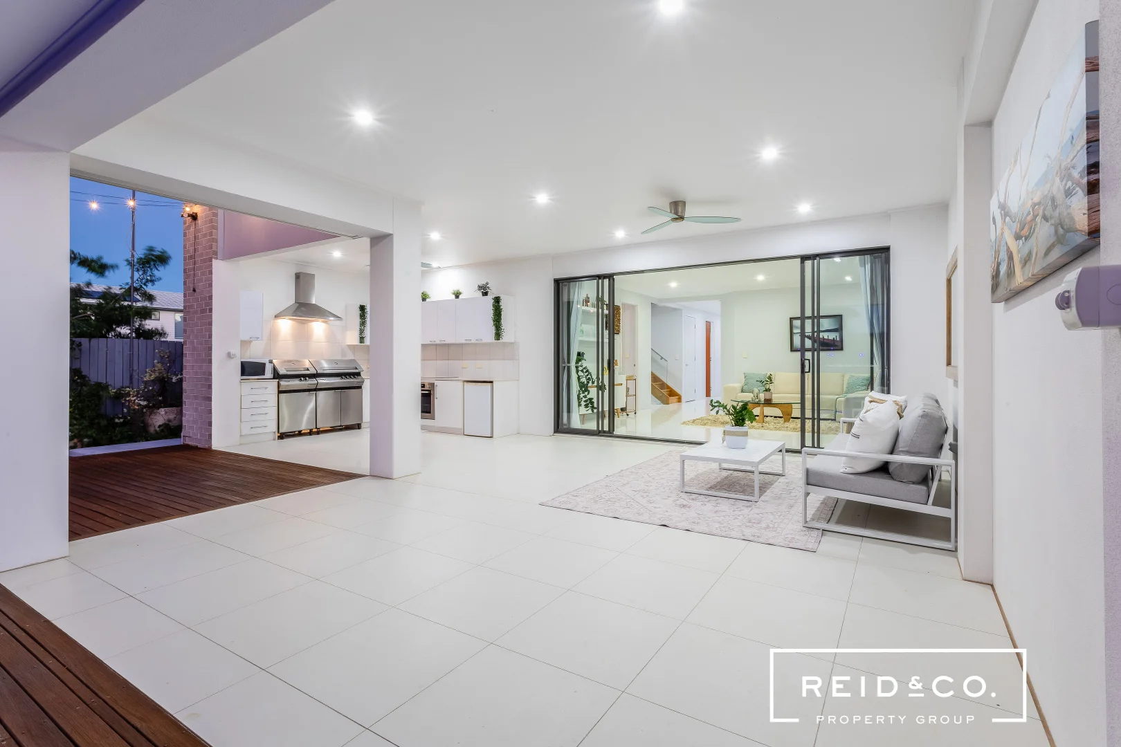 Additional image 31 of 10 Fifth Avenue, Scarborough QLD 4020