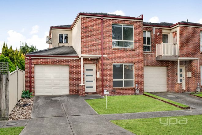 Picture of 1/26 McKinley Drive, ROXBURGH PARK VIC 3064