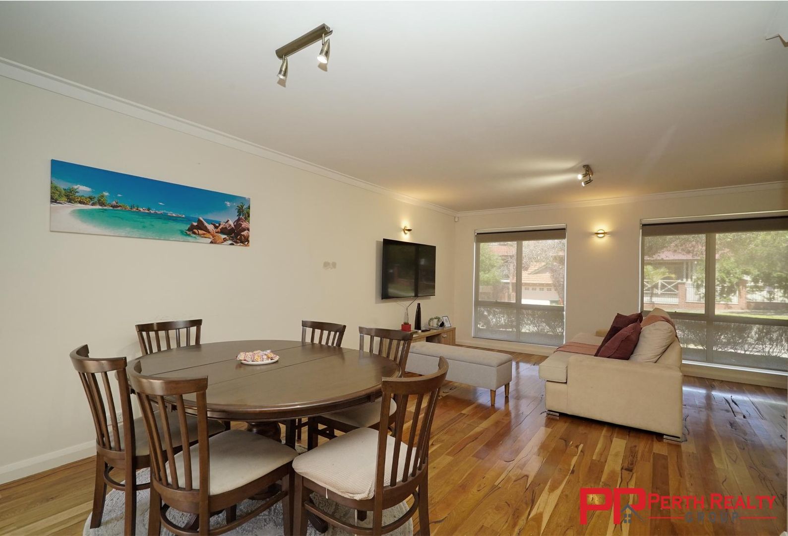 1/136 Gloucester Street, Victoria Park WA 6100, Image 1