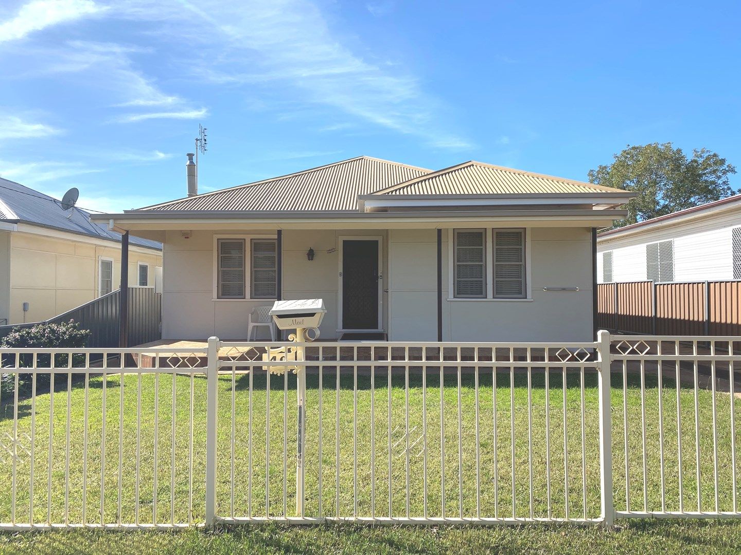 3 bedrooms House in 40 ARTHUR STREET WELLINGTON NSW, 2820