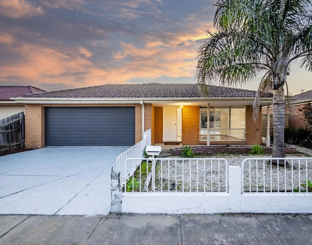 13 Providence Drive, Cranbourne West VIC 3977