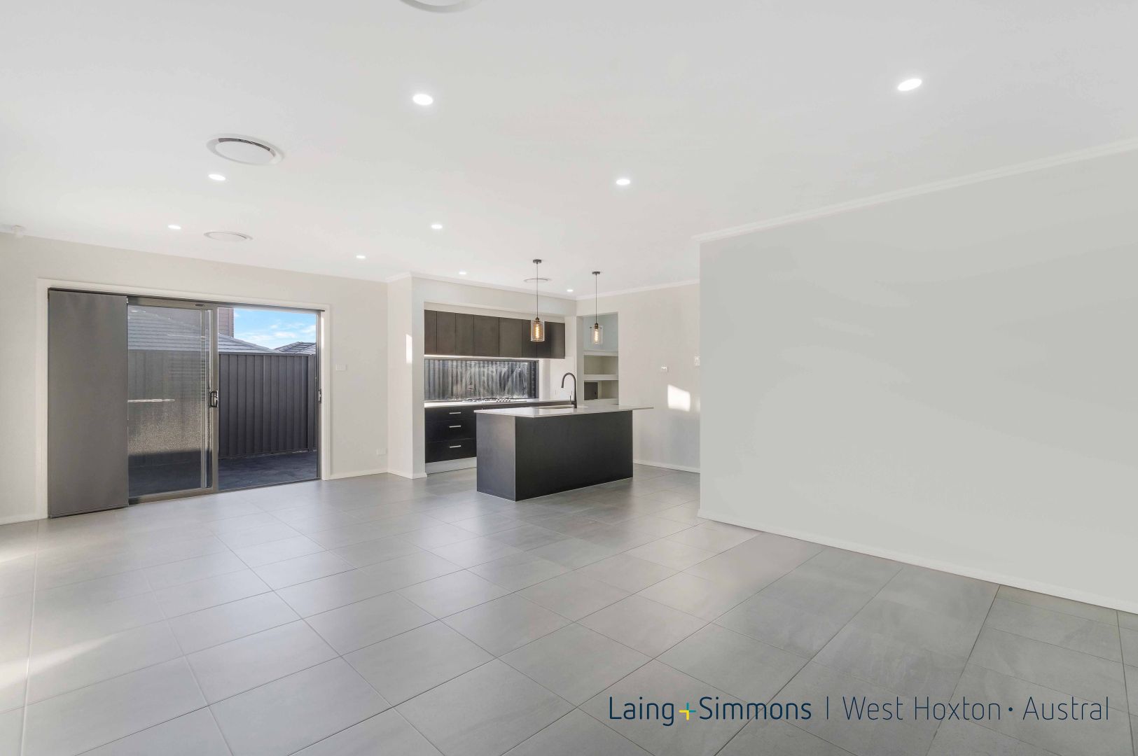 55 Sweetman Circuit, Denham Court NSW 2565, Image 2