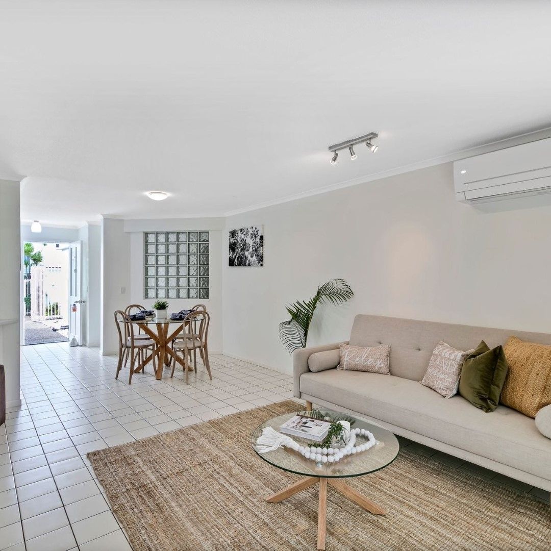 2 bedrooms Apartment / Unit / Flat in 9/1-5 Elanda Street SUNSHINE BEACH QLD, 4567