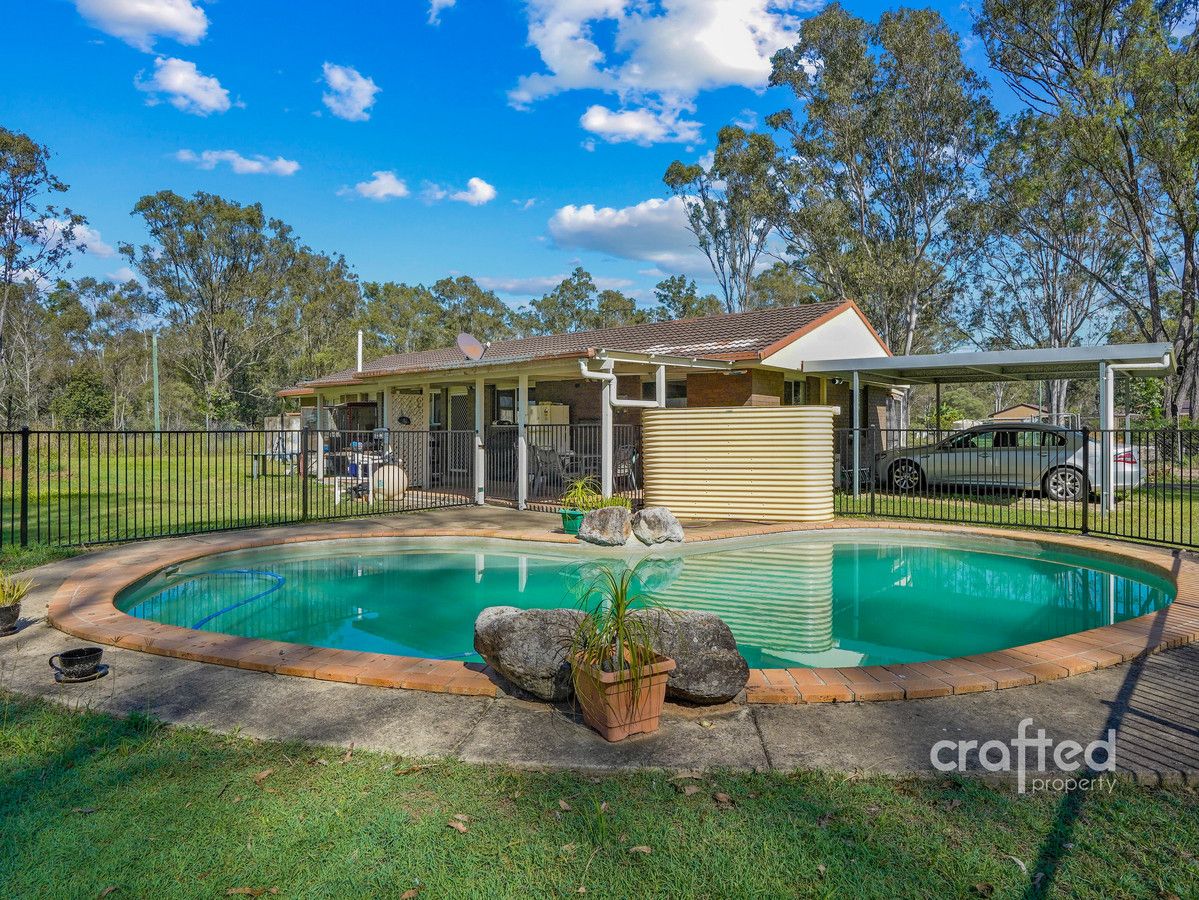 3 bedrooms House in 22 Brightwell Street GREENBANK QLD, 4124