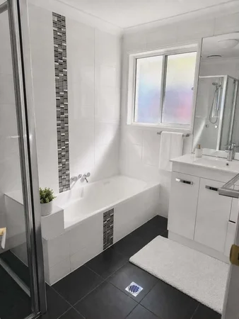 Additional image 8 of 2/22 Kenny Drive, Labrador QLD 4215