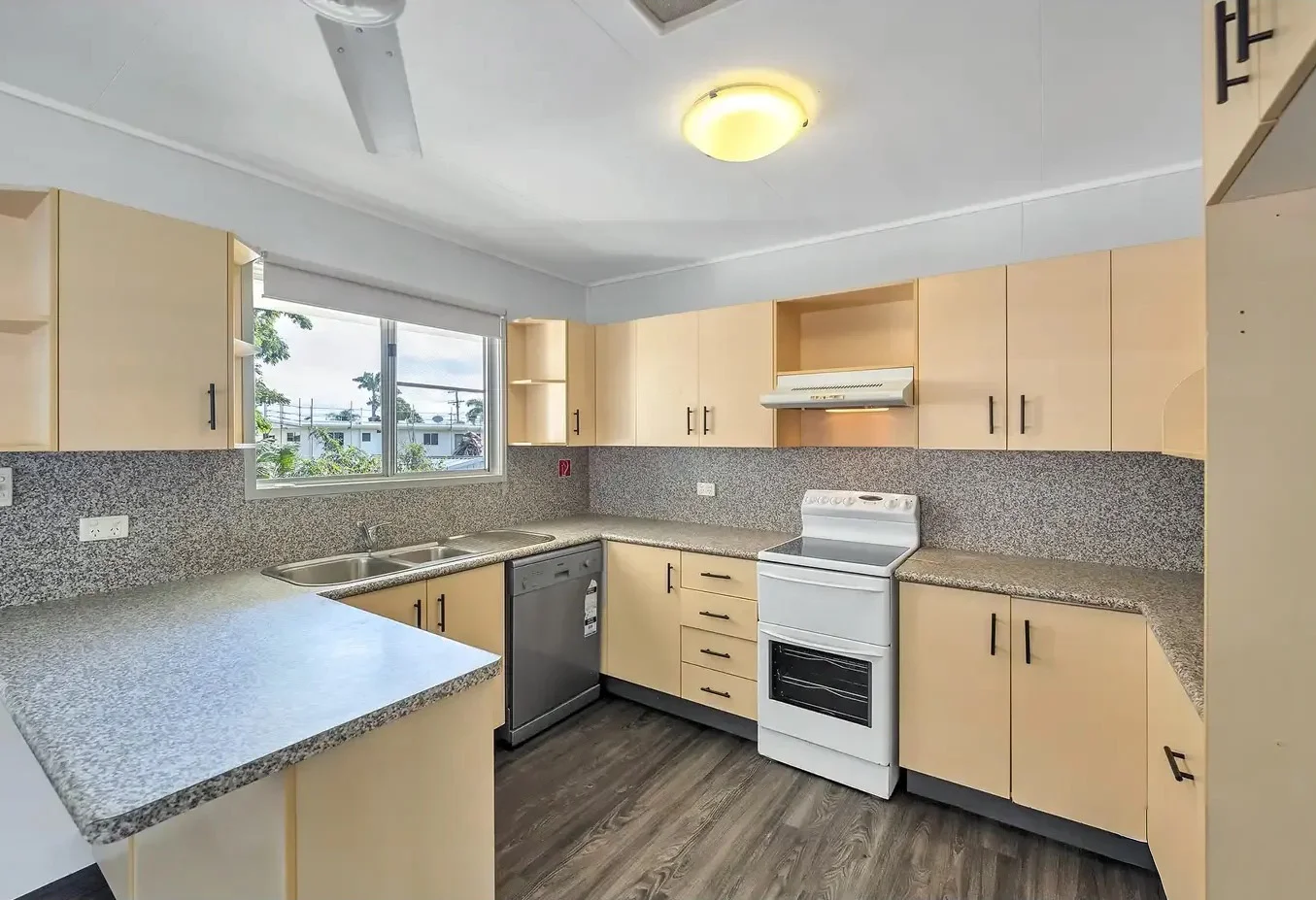 Additional image 3 of 238 Carpenter Street, Frenchville QLD 4701