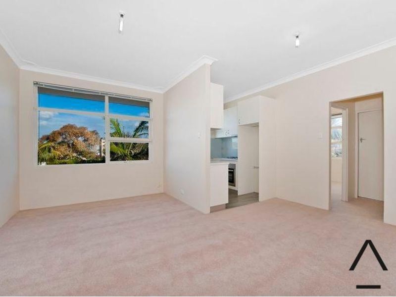 1 bedrooms Apartment / Unit / Flat in 5/3 Spruson Street NEUTRAL BAY NSW, 2089