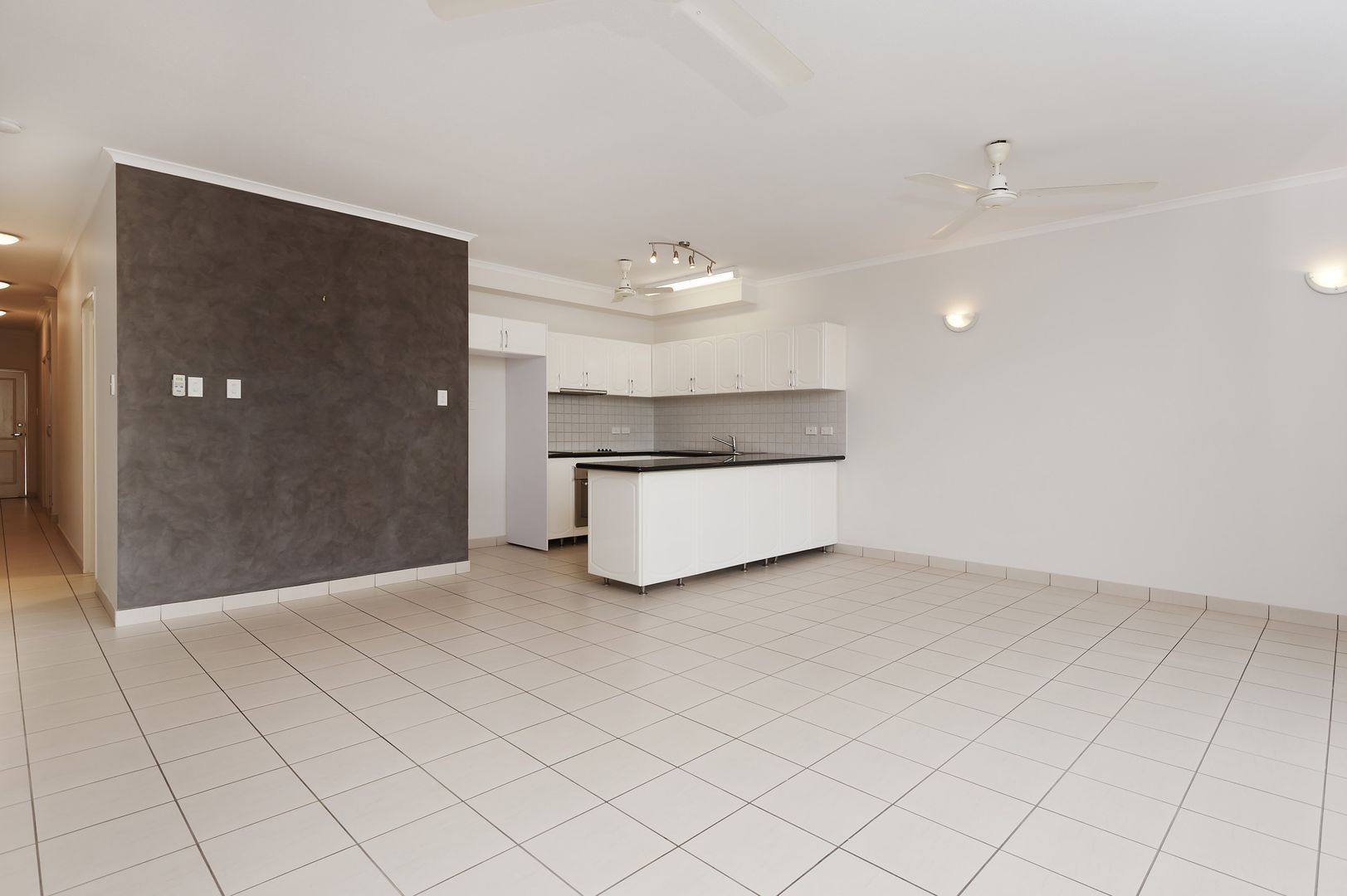 2/25 Sunset Drive, Coconut Grove NT 0810, Image 2