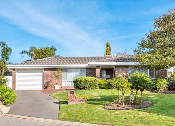 5 Anita Court, Woodcroft SA 5162