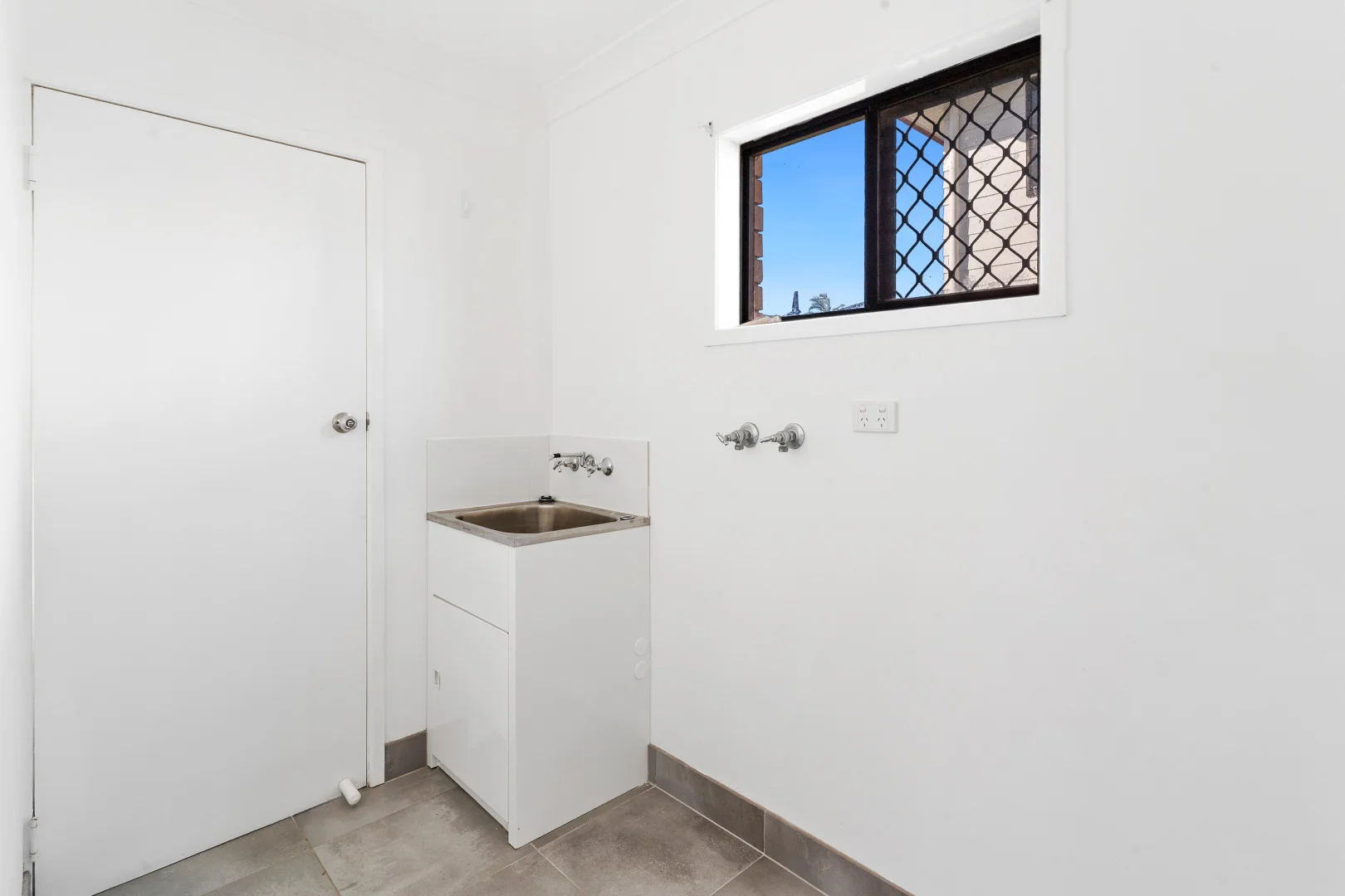 Additional image 9 of 109 Buzacott Street, Park Avenue QLD 4701