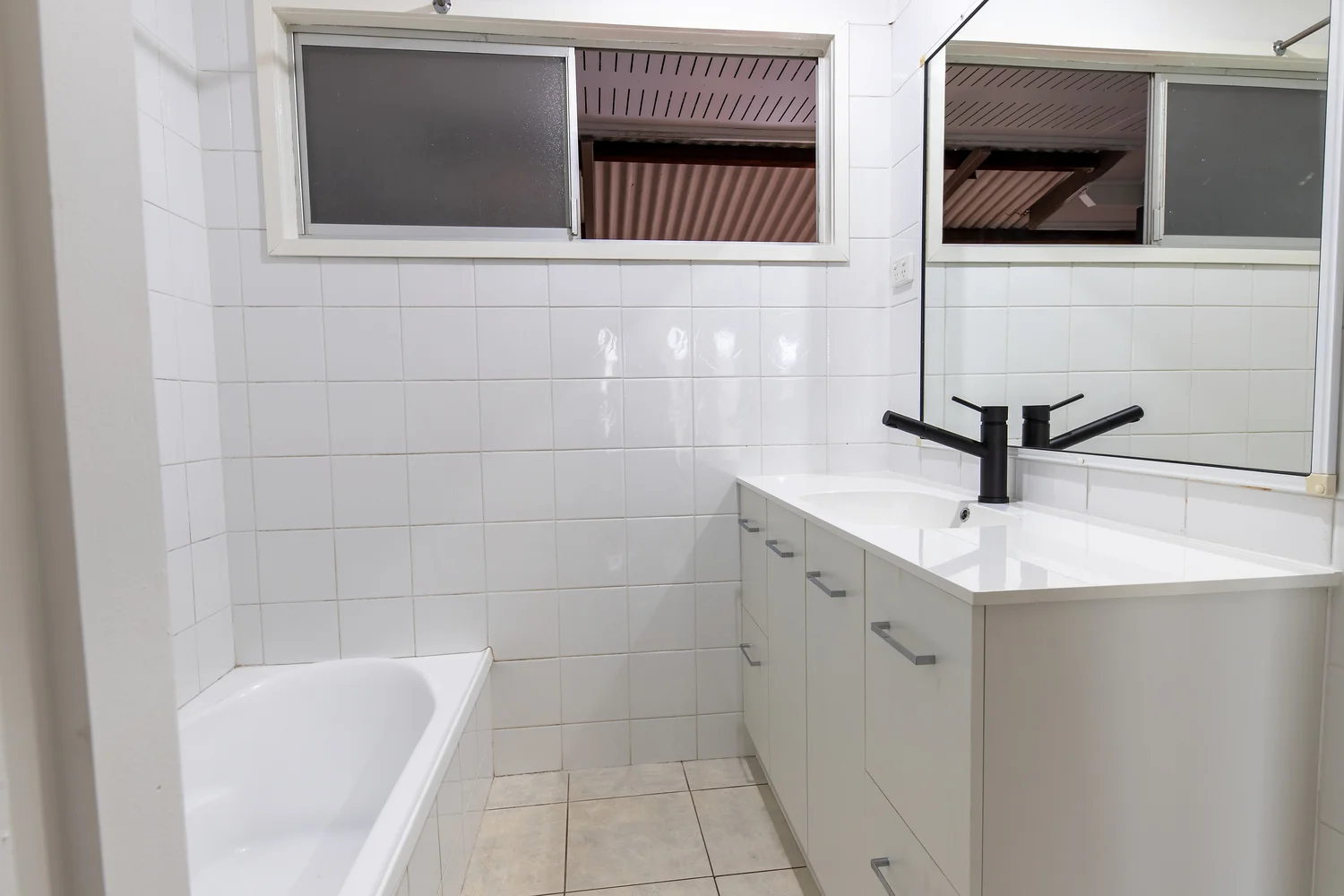 Additional image 34 of 1, 2 and 3 //40 LEICHHARDT Drive, Moranbah QLD 4744