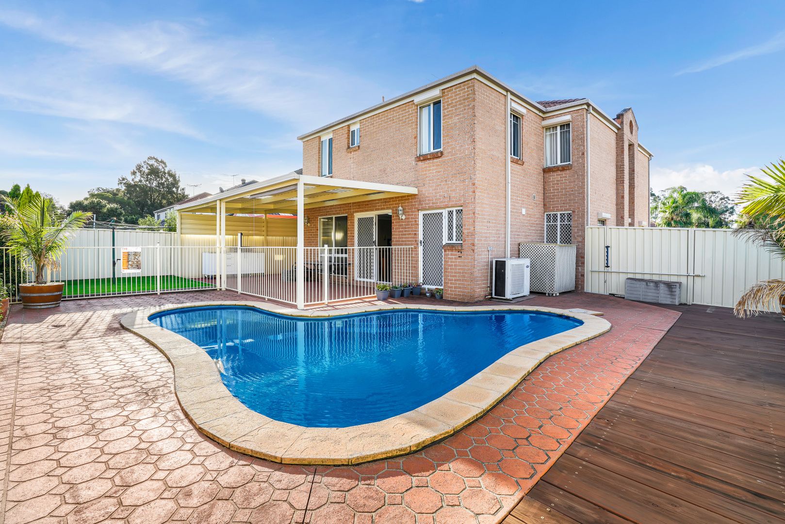 1 Seine Court, St Clair NSW 2759, Image 1