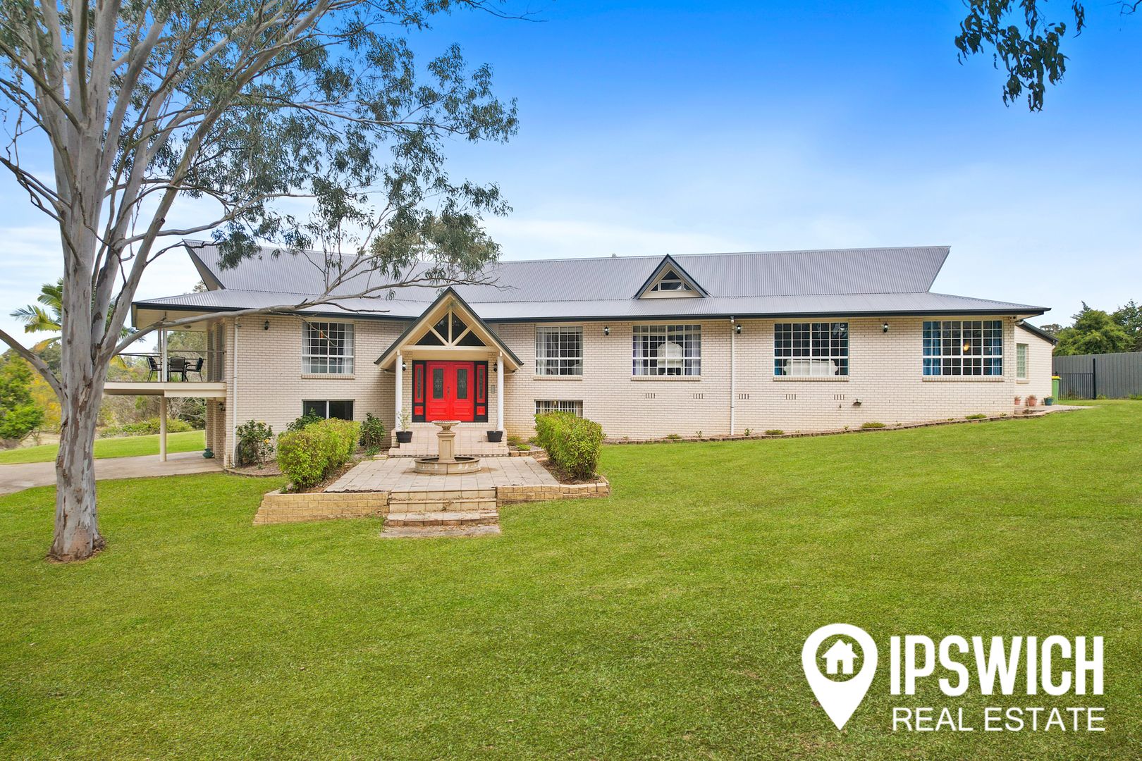 33 BRISBANE CRESCENT, Barellan Point QLD 4306, Image 2